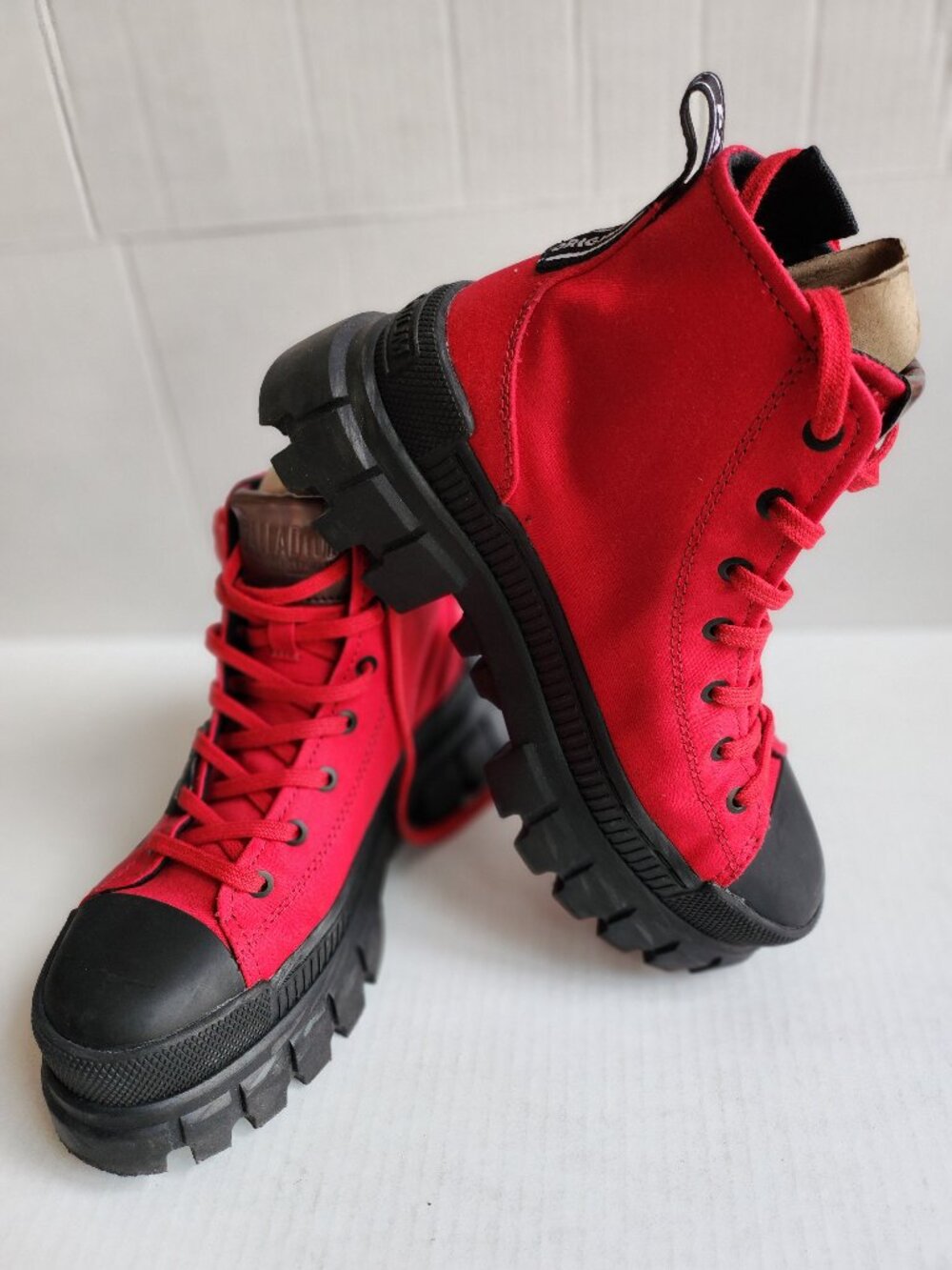 Palladium Women’s Red Canvas Streetwear Platform Boots - Size 6 - Rugged Hig NWT
